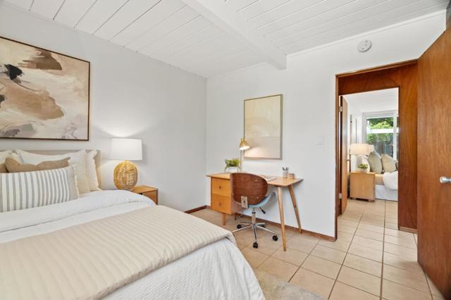 858 Cornwall Court, Sunnyvale CA: https://media.crmls.org/mediaz/f72a3e91-58aa-4e4b-9cb5-6cb7ca14774c.jpg