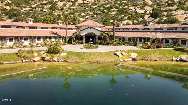 Detail Gallery Image 36 of 75 For 2940 Kuehner Dr, Simi Valley,  CA 93063 - 57 Beds | 40 Baths