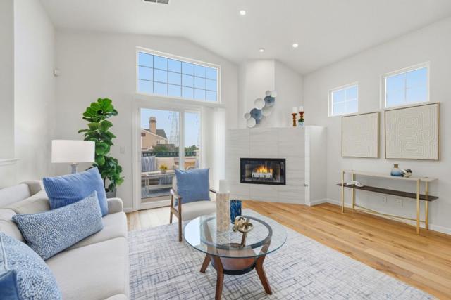 123 Positano Circle, Redwood City CA: https://media.crmls.org/mediaz/f72b609b-8c80-490e-ae7f-c68be849c78e.jpg