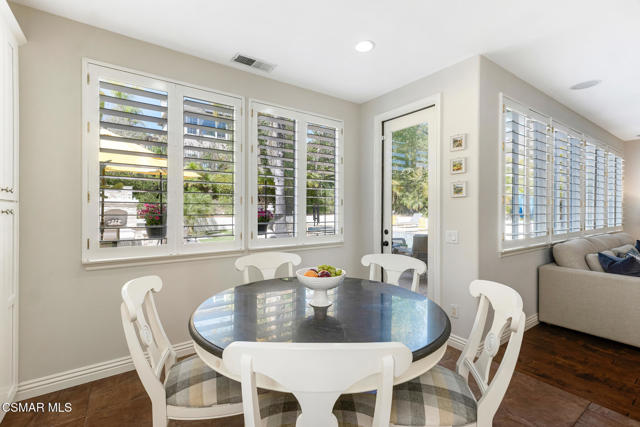 Image 19 of 79 For 4347 Via Entrada