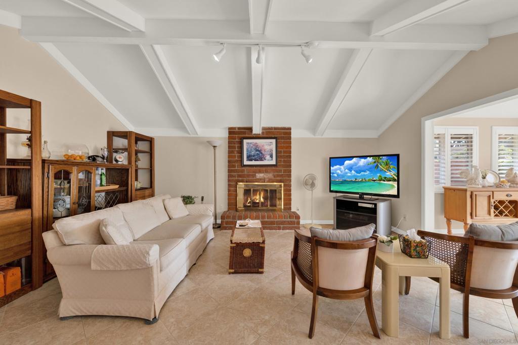 12475 Floresta Way - photo 19