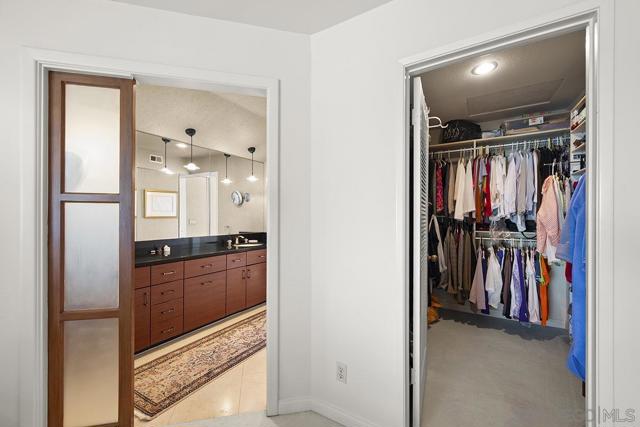 6346 Ridge Manor Avenue, San Diego CA: https://media.crmls.org/mediaz/f72ce3a1-ab4e-4344-924d-a768270404cd.jpg