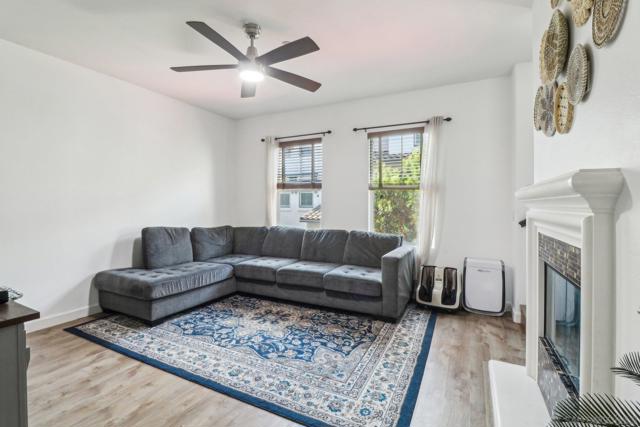 2155 Playa Dr., Chula Vista CA: https://media.crmls.org/mediaz/f72d086d-8f3a-4bc9-84d2-ed28b520584e.jpg