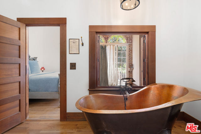 362 Bell Street, Los Alamos CA: https://media.crmls.org/mediaz/f72efad2-8130-4c36-b437-effc603d1710.jpg