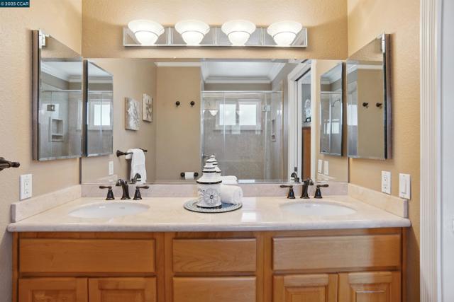 3509 Gulfstream Street, Pleasanton CA: https://media.crmls.org/mediaz/f72fb722-db69-4181-b3b1-5311f1719ef7.jpg