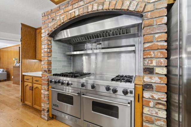 1120 Valley Quail Circle, San Jose CA: https://media.crmls.org/mediaz/f73042fe-aea9-452b-ae0e-ae60c7a40bf1.jpg