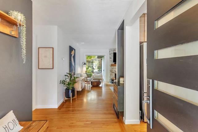 1528 Fernside Street, Redwood City CA: https://media.crmls.org/mediaz/f7316d08-b364-4733-9cf4-7a3a25d4e022.jpg