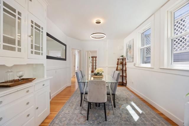 3280 Folsom Street, San Francisco CA: https://media.crmls.org/mediaz/f732f062-89be-4d48-93c5-208153b37a65.jpg
