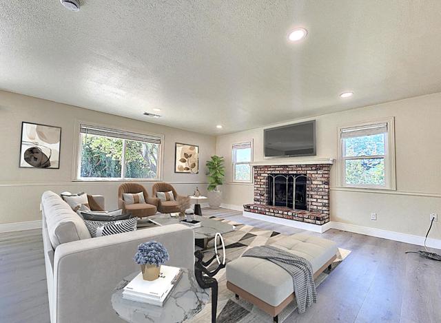 2160 Clipper Ship Drive, Fairfield CA: https://media.crmls.org/mediaz/f7344bf9-7c2d-448a-b018-eb5963158bba.jpg