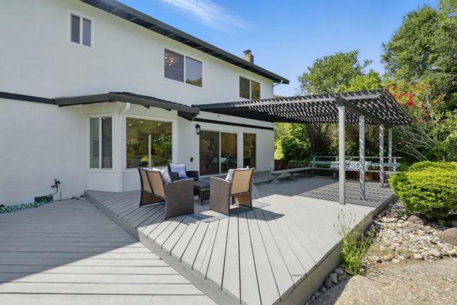 5657 Shadow Ridge Drive, Castro Valley CA: https://media.crmls.org/mediaz/f734c2c6-dfea-41c9-8553-2a8ecf7d3b22.jpg