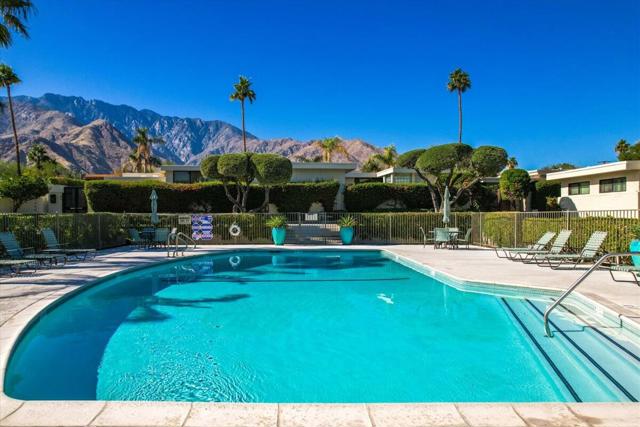 130 W Racquet Club Road #511, Palm Springs, CA 92262