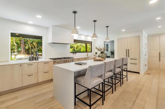 240 Willowbrook Drive, Portola Valley CA: https://media.crmls.org/mediaz/f735f2ff-bbfa-442a-8a99-6a8ccf20d2fb.jpg