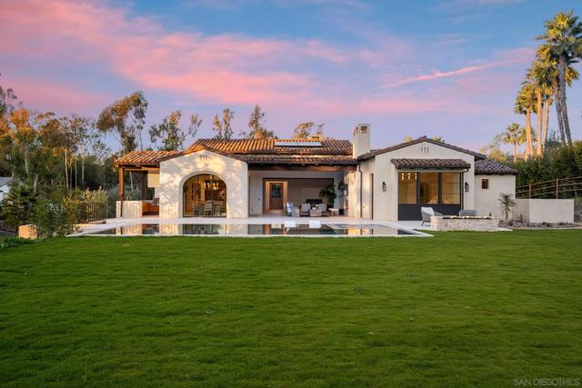 6323 Mimulus, Rancho Santa Fe CA: https://media.crmls.org/mediaz/f736715c-177b-467b-be71-6d513800b678.jpg