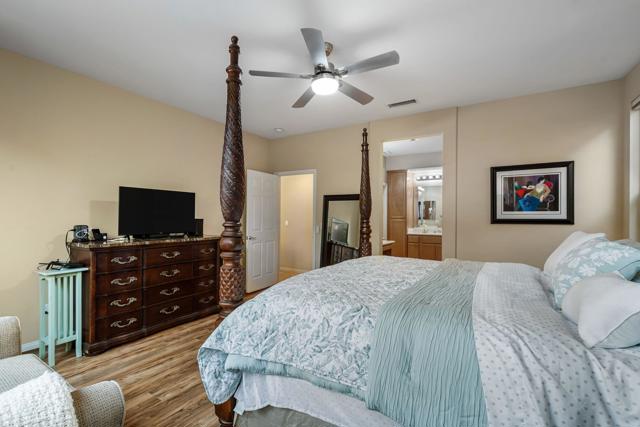 81172 Victoria Lane, La Quinta CA: https://media.crmls.org/mediaz/f73805d8-fe24-42f5-b9c1-5eb23b28837c.jpg