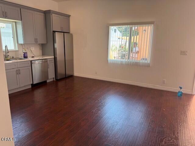 7747 Valmont Street, Tujunga CA: https://media.crmls.org/mediaz/f73a5a51-d21c-478e-9798-e9a5ec81f85b.jpg