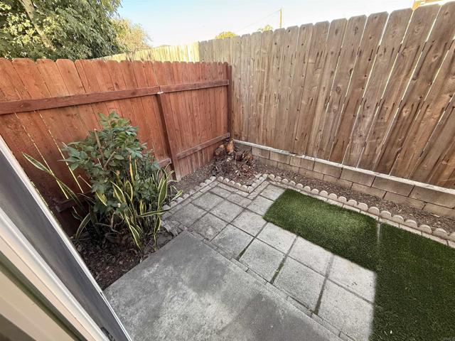 Detail Gallery Image 20 of 26 For 1034 Leland St #15,  Spring Valley,  CA 91977 - 3 Beds | 1/1 Baths