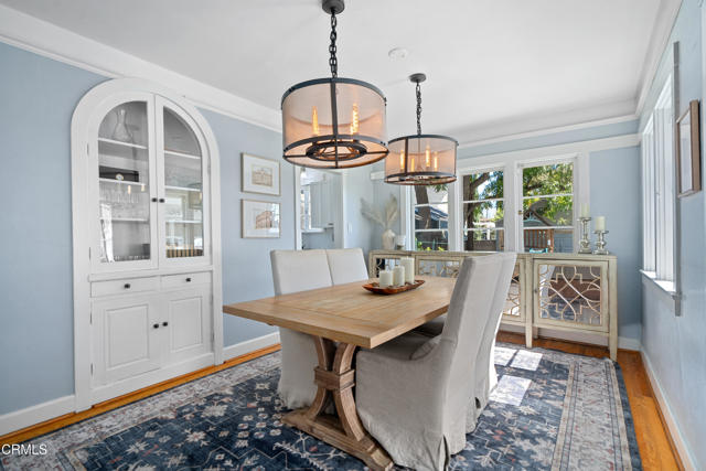 Detail Gallery Image 4 of 12 For 1374 Palm Ter, Pasadena,  CA 91104 - 2 Beds | 1 Baths