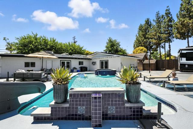 1579 West Street, Concord CA: https://media.crmls.org/mediaz/f73c8e12-4754-4afa-b203-e95a2291a948.jpg
