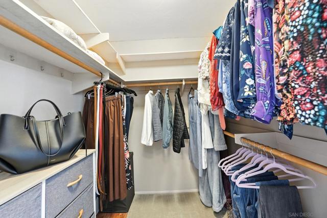 4343 Avenida Gregory, Spring Valley CA: https://media.crmls.org/mediaz/f73db662-a62b-4703-a768-d0c7294804af.jpg