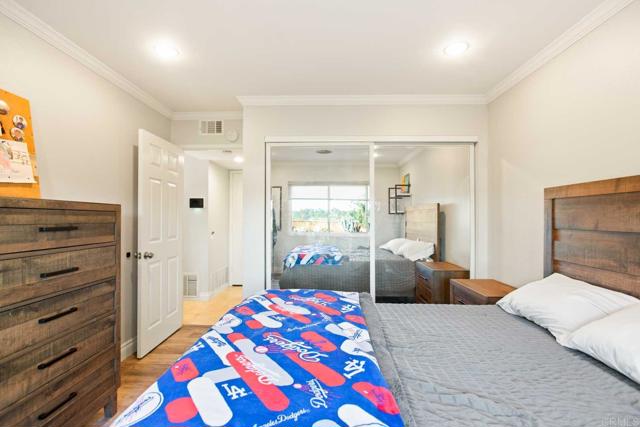 Detail Gallery Image 25 of 32 For 381 via Almansa, Encinitas,  CA 92024 - 5 Beds | 3 Baths