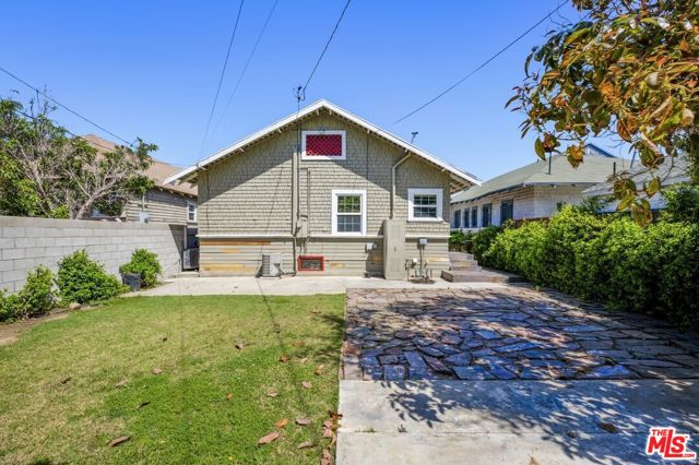 2230 W 30th Street, Los Angeles CA: https://media.crmls.org/mediaz/f73f18f0-a764-4ec3-9519-c6372b9ac217.jpg
