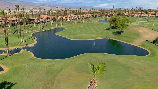 38380 Crocus Lane, Palm Desert CA: https://media.crmls.org/mediaz/f7409cd0-3d0f-4422-8f92-39ded35c2c1e.jpg