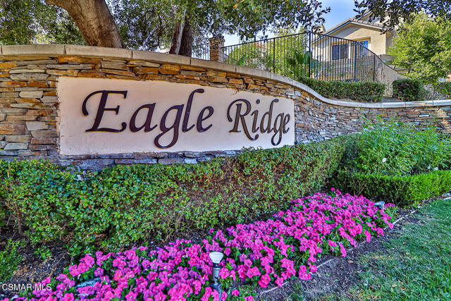 3030 Hollycrest Avenue, Thousand Oaks CA: https://media.crmls.org/mediaz/f74104e8-03c1-418c-b9a4-d14aa22536c7.jpg