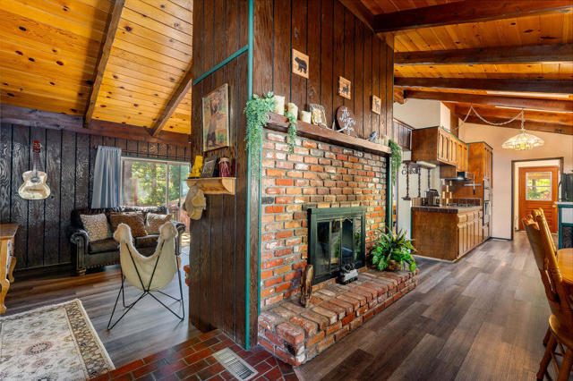 25580 Fir Street Street, Idyllwild CA: https://media.crmls.org/mediaz/f741ecc9-fa94-4279-bf97-335b457aaa57.jpg