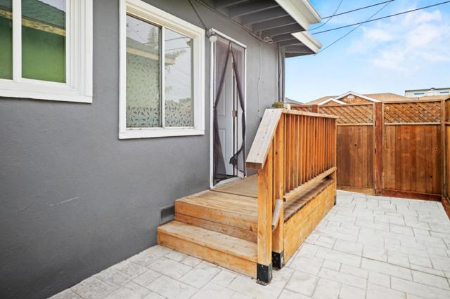 510 Francis Avenue, Seaside CA: https://media.crmls.org/mediaz/f7427ae5-2d60-466b-a3af-ee986eda8369.jpg