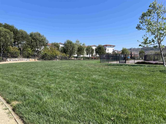 Image 39 of 61 For 3143 Asto Place