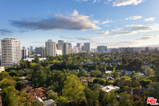 10501 Wilshire Boulevard, Los Angeles CA: https://media.crmls.org/mediaz/f742dcc8-ab39-4eea-a853-24d176acac1a.jpg