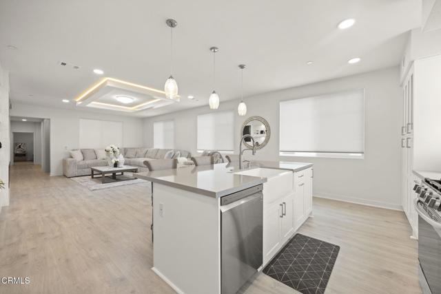 Detail Gallery Image 13 of 50 For 2850 Wagon Wheel Rd #302,  Oxnard,  CA 93036 - 3 Beds | 2/1 Baths