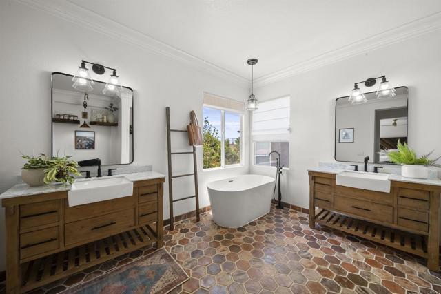 1413 Rivercrest Road, San Marcos CA: https://media.crmls.org/mediaz/f7435959-d552-49da-88a1-9a7427e36b65.jpg