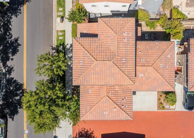 3422 Cinnamon Ridge Rd, San Ramon CA: https://media.crmls.org/mediaz/f7439e09-094e-49c3-af2b-95832366f1ff.jpg