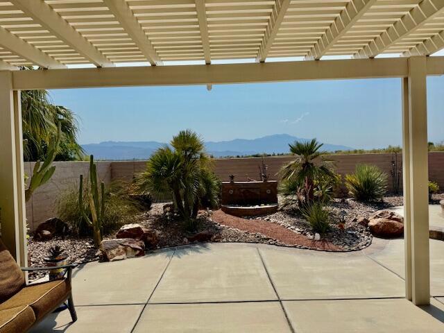 41459 Calle Pampas, Indio CA: https://media.crmls.org/mediaz/f743eecd-c5b7-4be1-bb72-4d3d4fcfbcf8.jpg