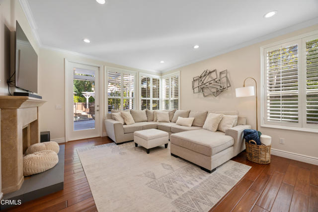 Detail Gallery Image 20 of 62 For 190 Golden Glen Dr, Simi Valley,  CA 93065 - 5 Beds | 4 Baths