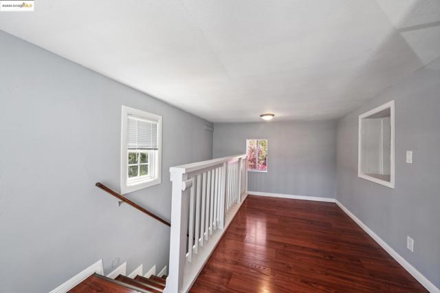 1063 32Nd St, Oakland CA: https://media.crmls.org/mediaz/f745a3d9-12f4-400f-9da6-6ad039ab2600.jpg
