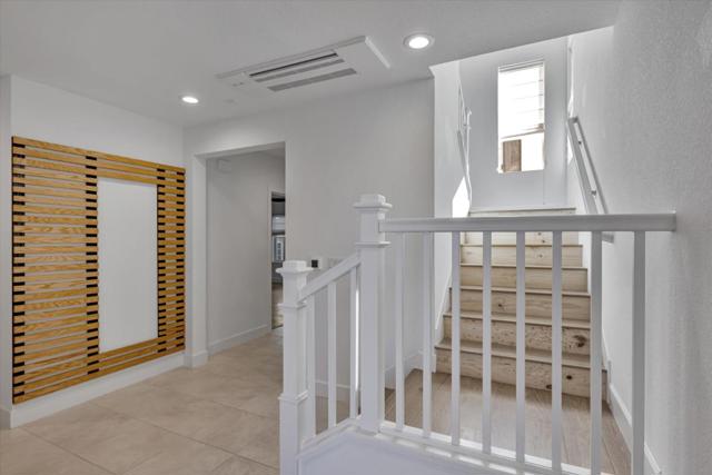 5636 Fallbrook Court, Dublin CA: https://media.crmls.org/mediaz/f7466047-59bf-462d-a0ad-0444dd7cc9d1.jpg
