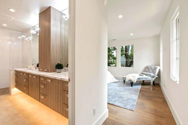 2101 Valparaiso Avenue, Menlo Park CA: https://media.crmls.org/mediaz/f7473661-7941-4eb5-b64b-6942689e05dc.jpg