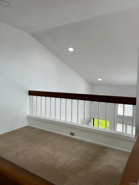 4040 Porte La Paz, San Diego CA: https://media.crmls.org/mediaz/f7474993-28d9-4ca3-98de-4bec6d0d21f8.jpg