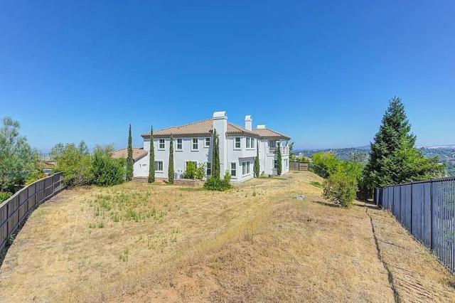 2791 Giorno Way, El Dorado Hills CA: https://media.crmls.org/mediaz/f7476fb7-add7-49f3-b55f-f8ab26fc285a.jpg