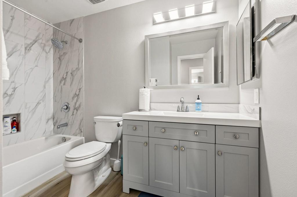 MLS #219140192DA image #17