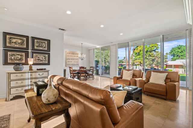 47444 Rabat Drive, Palm Desert CA: https://media.crmls.org/mediaz/f74882b8-ea0e-42b9-a56c-5270aff8ae81.jpg