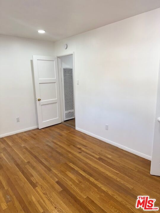 8732 Dorrington Avenue, West Hollywood CA: https://media.crmls.org/mediaz/f749c51f-1e36-4458-97d8-b2491780a3be.jpg