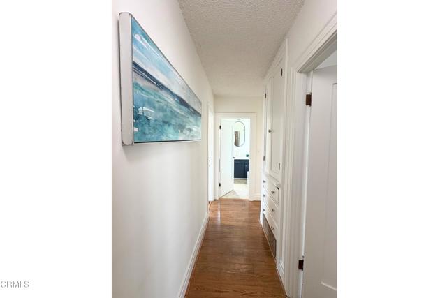 1255 N Dominion Avenue, Pasadena CA: https://media.crmls.org/mediaz/f74a0a5a-24b9-4108-92ac-5e28770384a4.jpg