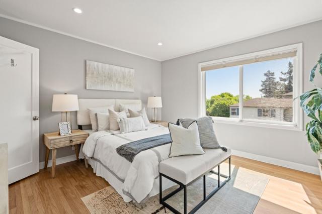 1320 Hull Drive, San Carlos CA: https://media.crmls.org/mediaz/f74b633a-d13b-4909-8400-c4f83b339741.jpg