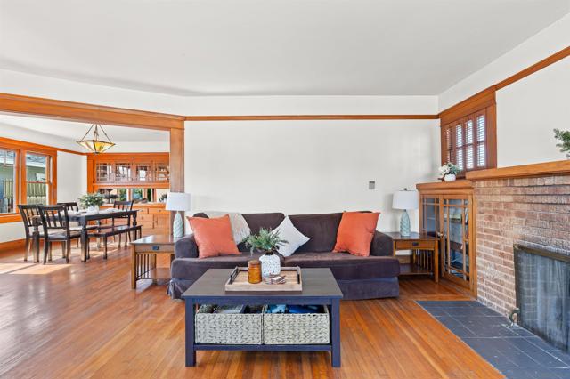 4194 Stephens, San Diego CA: https://media.crmls.org/mediaz/f74c05cf-d310-4a1a-829a-aa9258ba5e8c.jpg