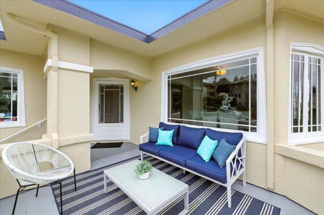 5555 Carlton Street, Oakland CA: https://media.crmls.org/mediaz/f74c661a-9be9-4503-bb77-cddc5db67976.jpg