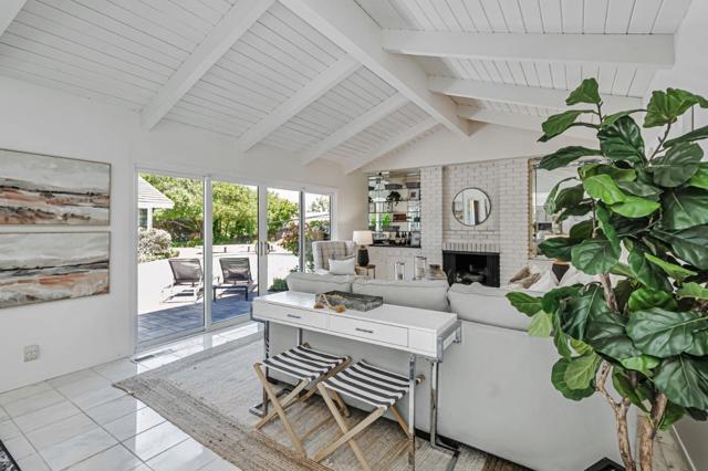 937 Parrott Drive, Hillsborough CA: https://media.crmls.org/mediaz/f74cacdf-8618-4296-8ac7-835f543adad1.jpg