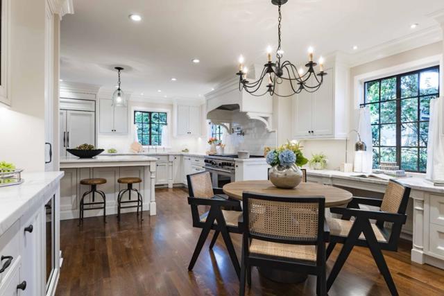 467 Lincoln Avenue, Palo Alto CA: https://media.crmls.org/mediaz/f74cec07-64b5-4879-944b-8511c7affb81.jpg